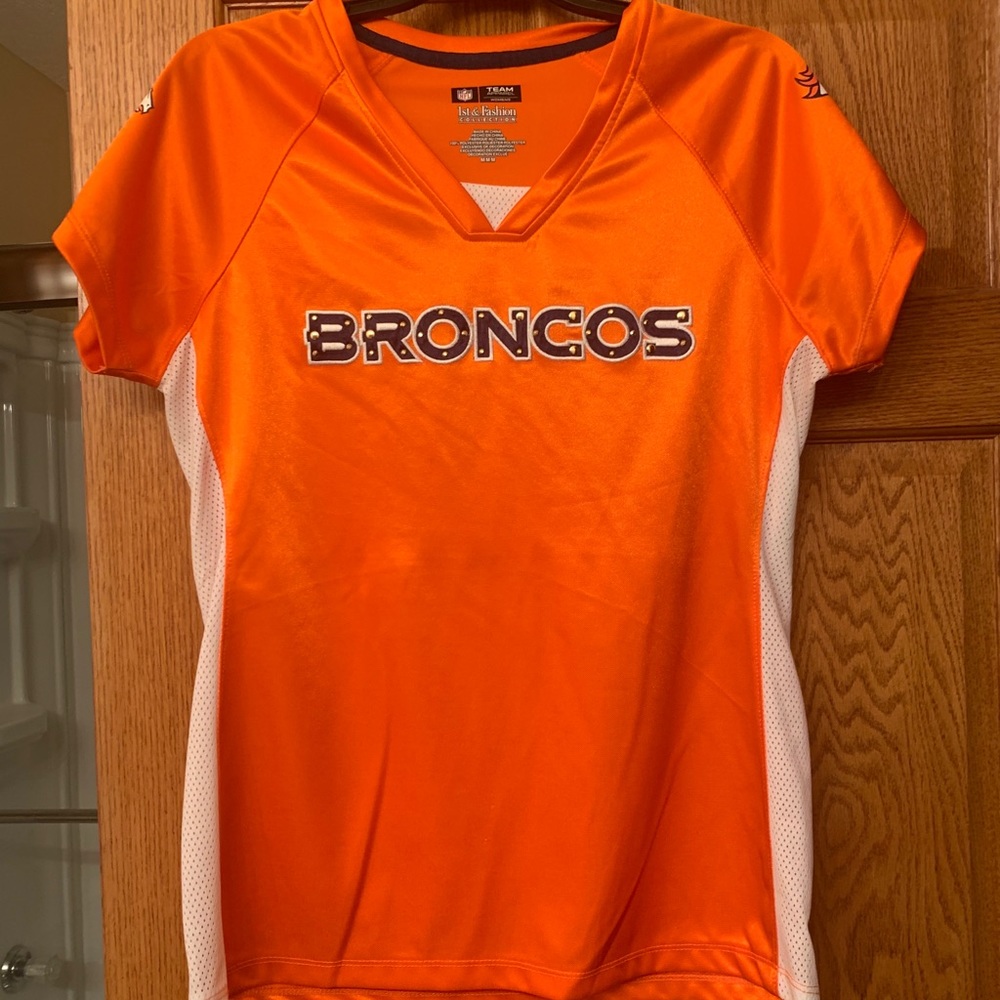 Denver Broncos shirt
